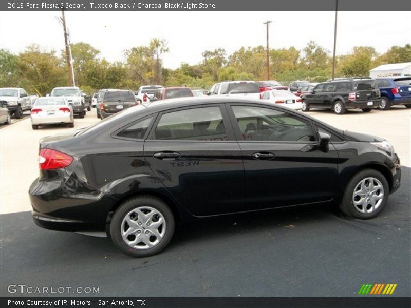 Tuxedo Black / Charcoal Black/Light Stone 2013 Ford Fiesta S Sedan