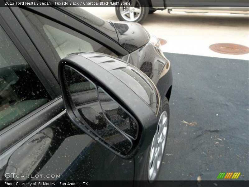 Tuxedo Black / Charcoal Black/Light Stone 2013 Ford Fiesta S Sedan