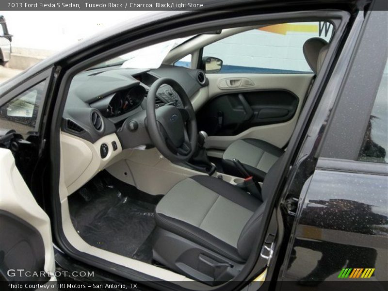Tuxedo Black / Charcoal Black/Light Stone 2013 Ford Fiesta S Sedan