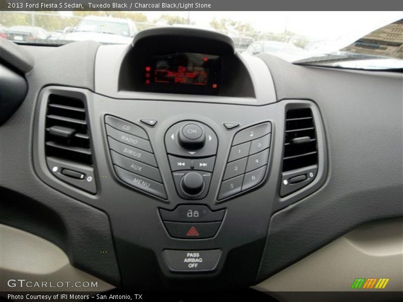 Tuxedo Black / Charcoal Black/Light Stone 2013 Ford Fiesta S Sedan