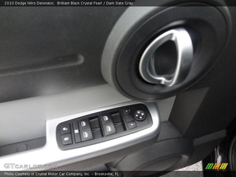 Brilliant Black Crystal Pearl / Dark Slate Gray 2010 Dodge Nitro Detonator