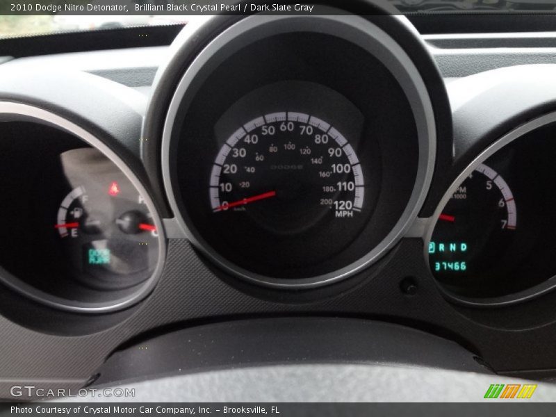 Brilliant Black Crystal Pearl / Dark Slate Gray 2010 Dodge Nitro Detonator