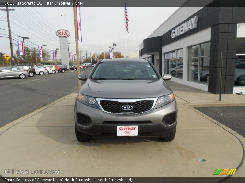 Titanium Silver / Gray 2011 Kia Sorento LX