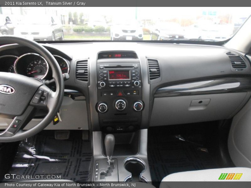 Titanium Silver / Gray 2011 Kia Sorento LX