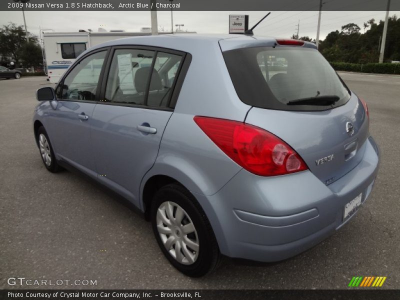 Arctic Blue / Charcoal 2009 Nissan Versa 1.8 S Hatchback