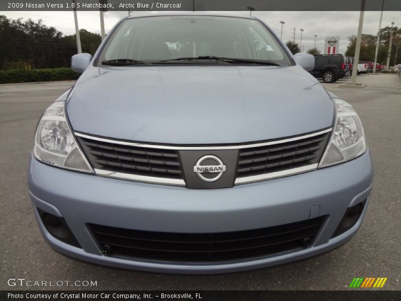 Arctic Blue / Charcoal 2009 Nissan Versa 1.8 S Hatchback