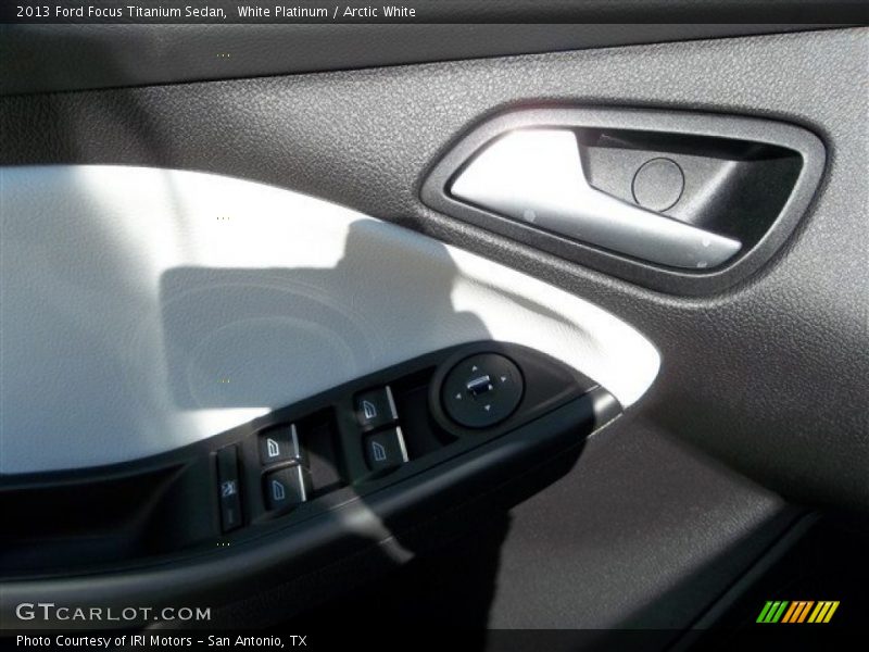 White Platinum / Arctic White 2013 Ford Focus Titanium Sedan