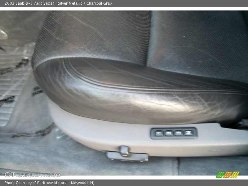 Silver Metallic / Charcoal Gray 2003 Saab 9-5 Aero Sedan