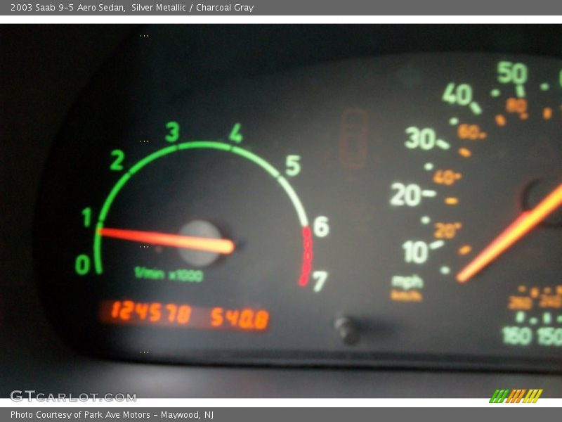 Silver Metallic / Charcoal Gray 2003 Saab 9-5 Aero Sedan