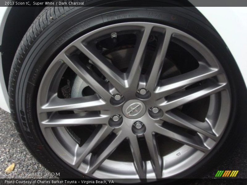 Super White / Dark Charcoal 2013 Scion tC