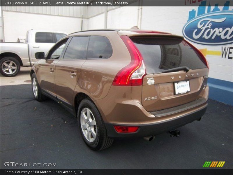 Terra Bronze Metallic / Sandstone/Espresso 2010 Volvo XC60 3.2 AWD