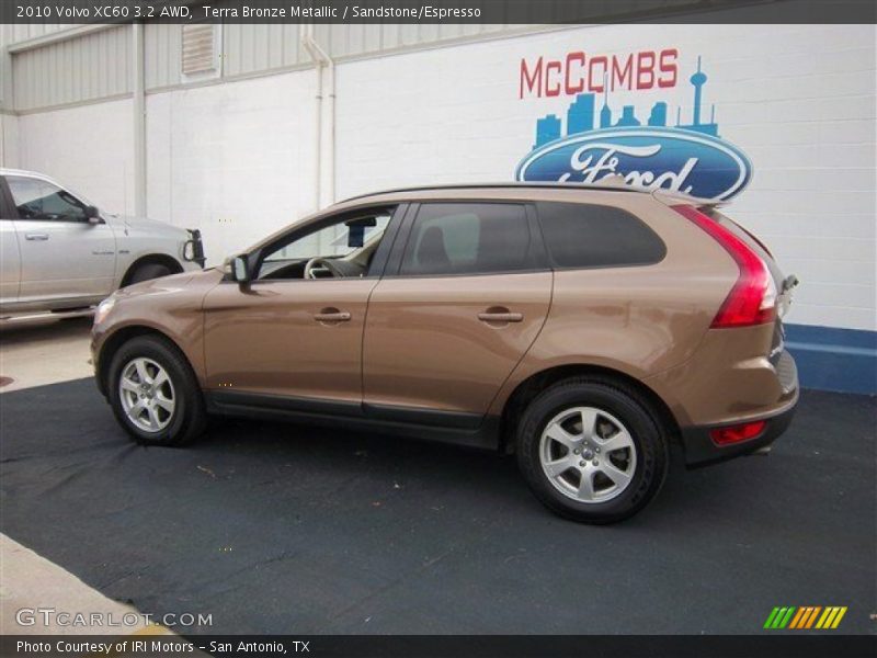 Terra Bronze Metallic / Sandstone/Espresso 2010 Volvo XC60 3.2 AWD