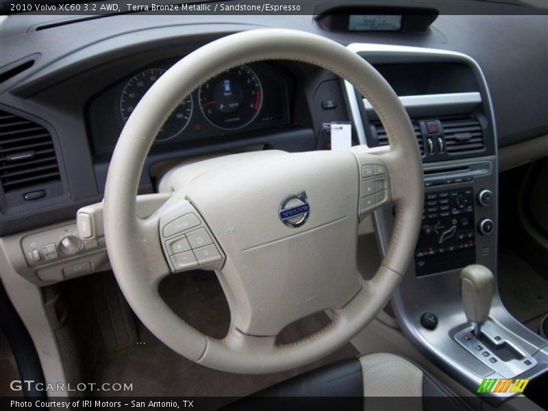  2010 XC60 3.2 AWD Steering Wheel