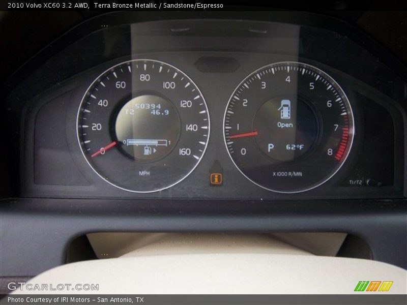  2010 XC60 3.2 AWD 3.2 AWD Gauges