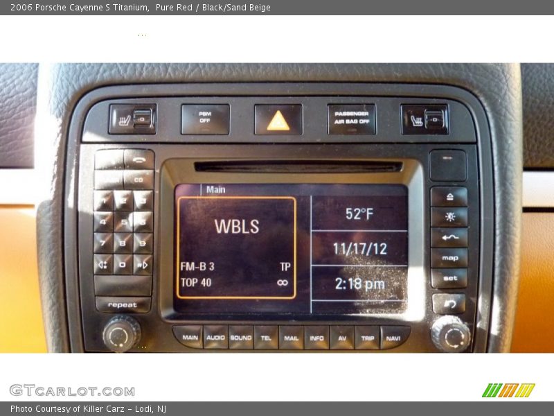 Controls of 2006 Cayenne S Titanium