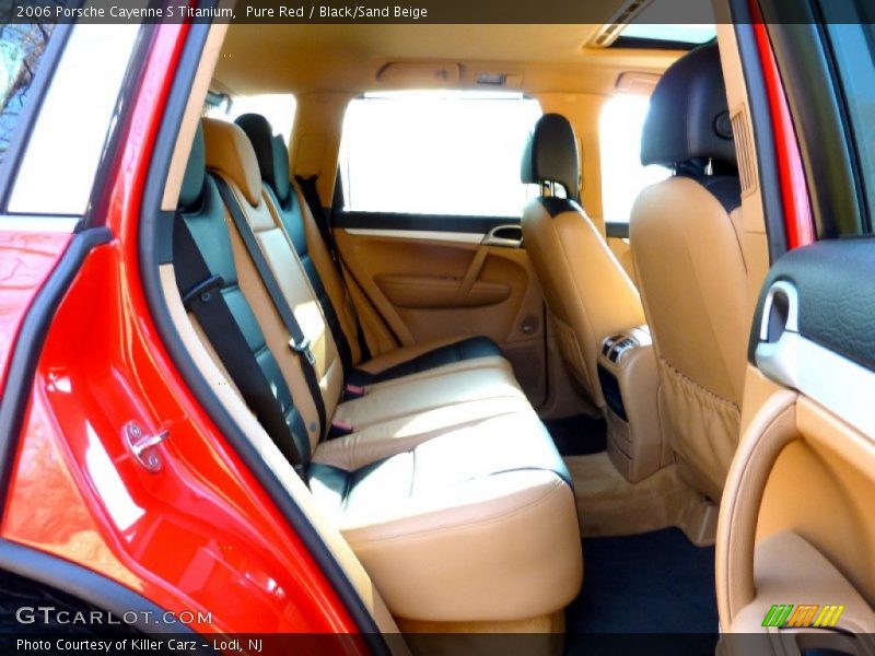 Pure Red / Black/Sand Beige 2006 Porsche Cayenne S Titanium