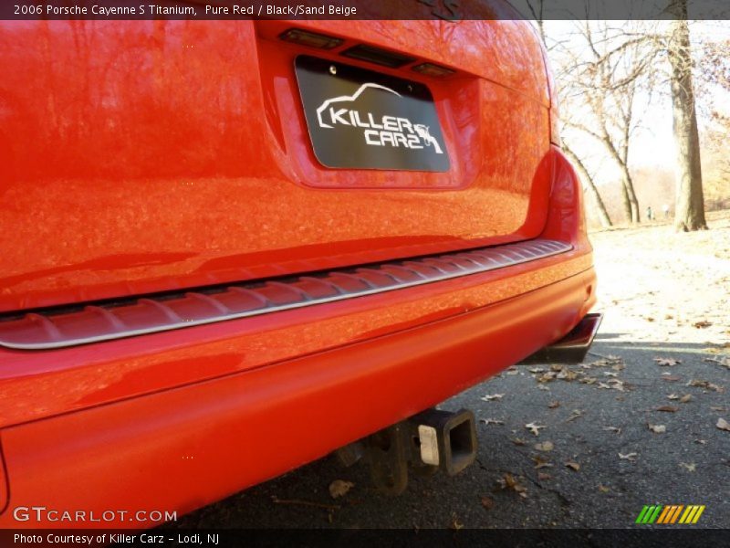 Pure Red / Black/Sand Beige 2006 Porsche Cayenne S Titanium