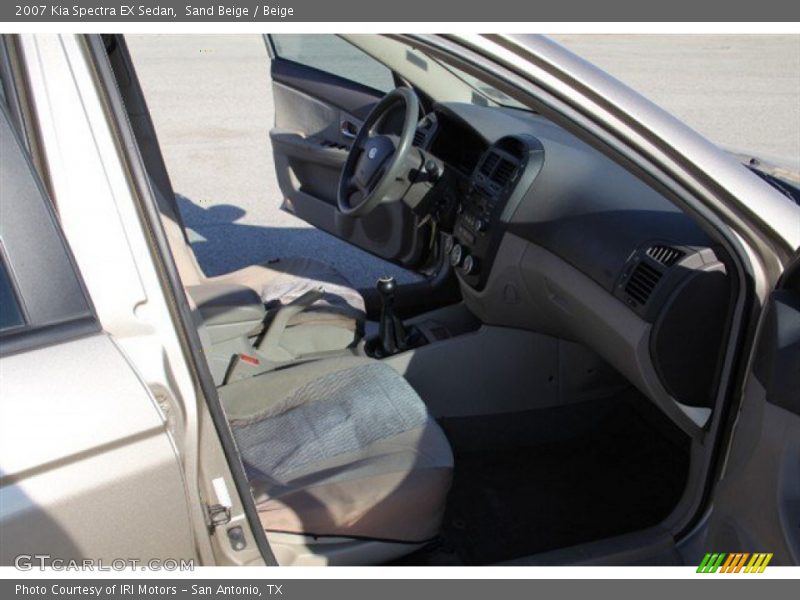 Sand Beige / Beige 2007 Kia Spectra EX Sedan