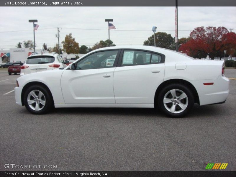 Bright White / Black 2011 Dodge Charger SE