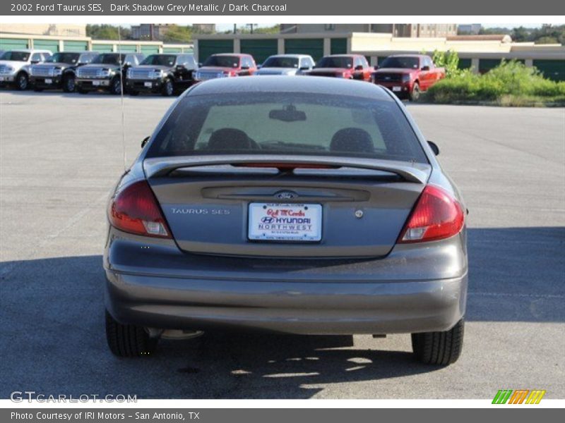 Dark Shadow Grey Metallic / Dark Charcoal 2002 Ford Taurus SES
