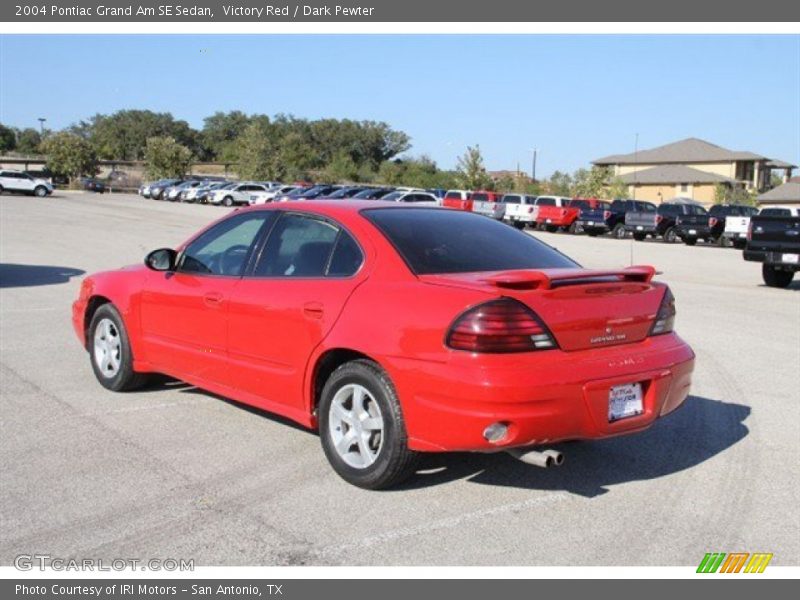 Victory Red / Dark Pewter 2004 Pontiac Grand Am SE Sedan