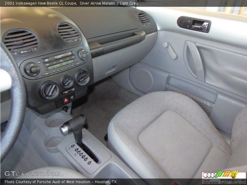 Silver Arrow Metallic / Light Grey 2001 Volkswagen New Beetle GL Coupe