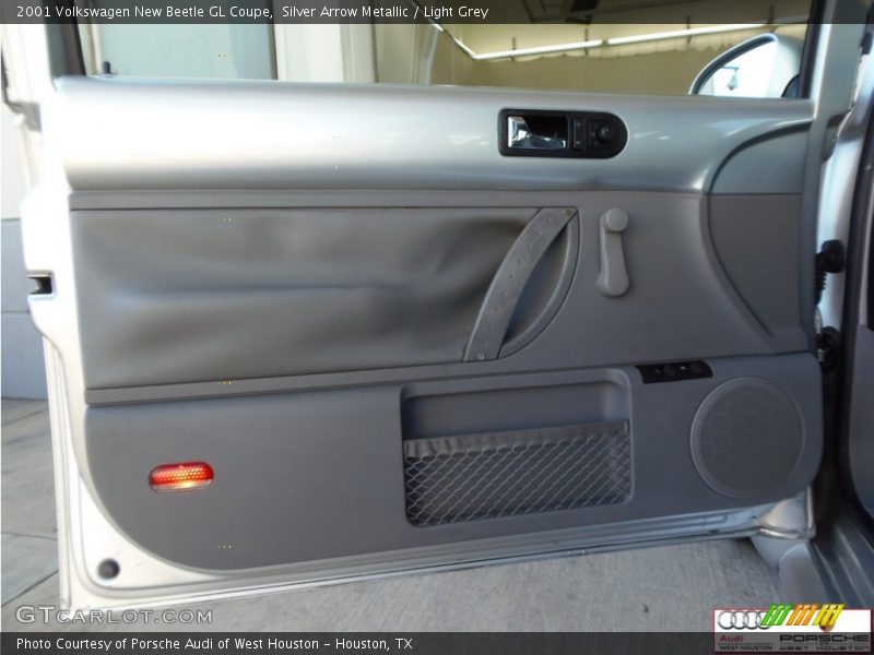 Silver Arrow Metallic / Light Grey 2001 Volkswagen New Beetle GL Coupe