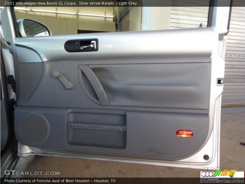 Silver Arrow Metallic / Light Grey 2001 Volkswagen New Beetle GL Coupe