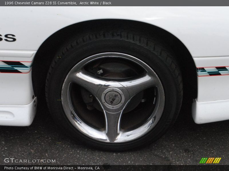 Custom Wheels of 1996 Camaro Z28 SS Convertible