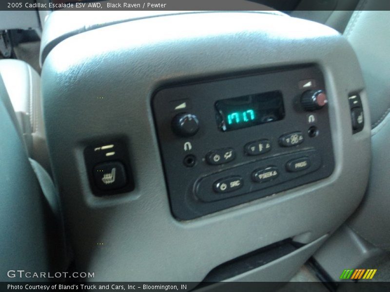Black Raven / Pewter 2005 Cadillac Escalade ESV AWD