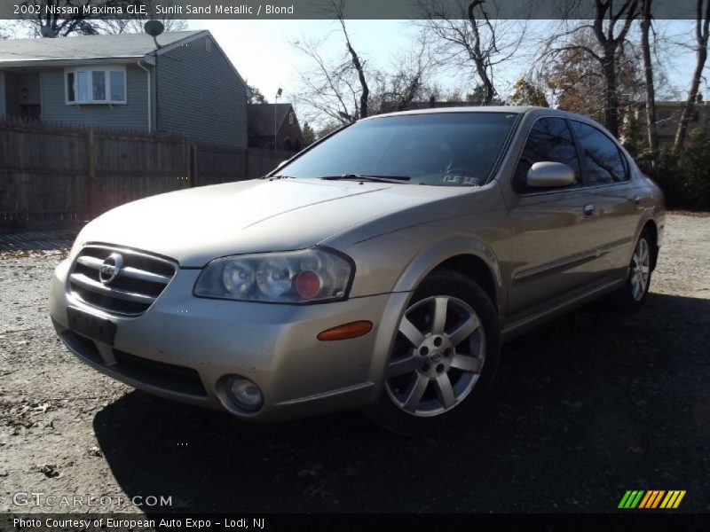 Sunlit Sand Metallic / Blond 2002 Nissan Maxima GLE