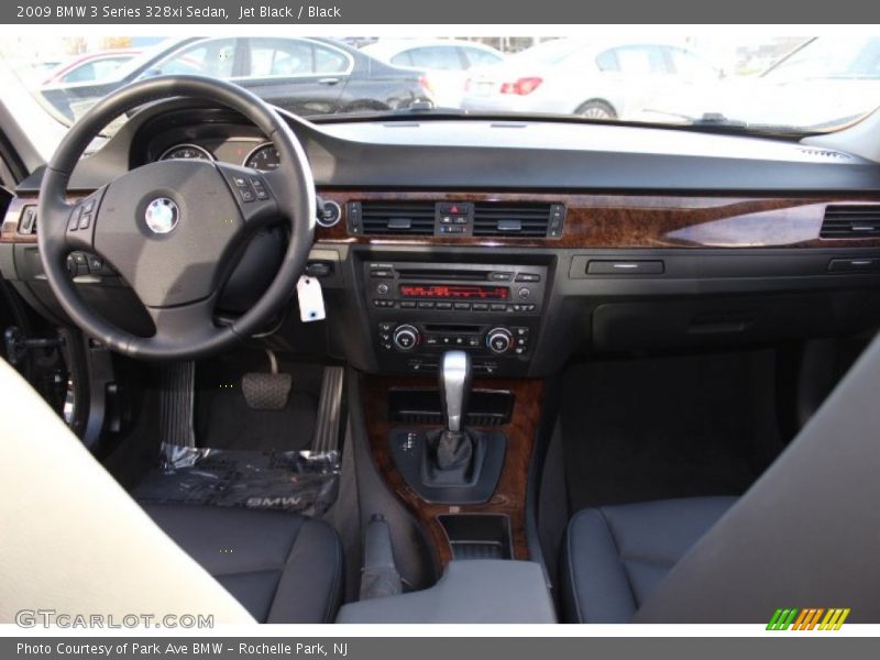 Jet Black / Black 2009 BMW 3 Series 328xi Sedan