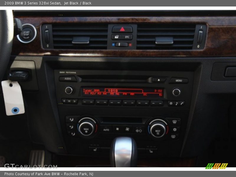 Jet Black / Black 2009 BMW 3 Series 328xi Sedan