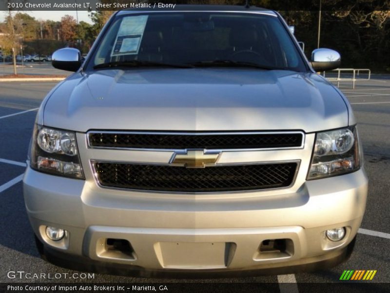 Sheer Silver Metallic / Ebony 2010 Chevrolet Avalanche LT