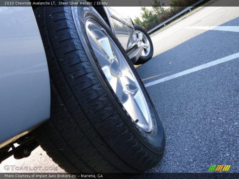 Sheer Silver Metallic / Ebony 2010 Chevrolet Avalanche LT
