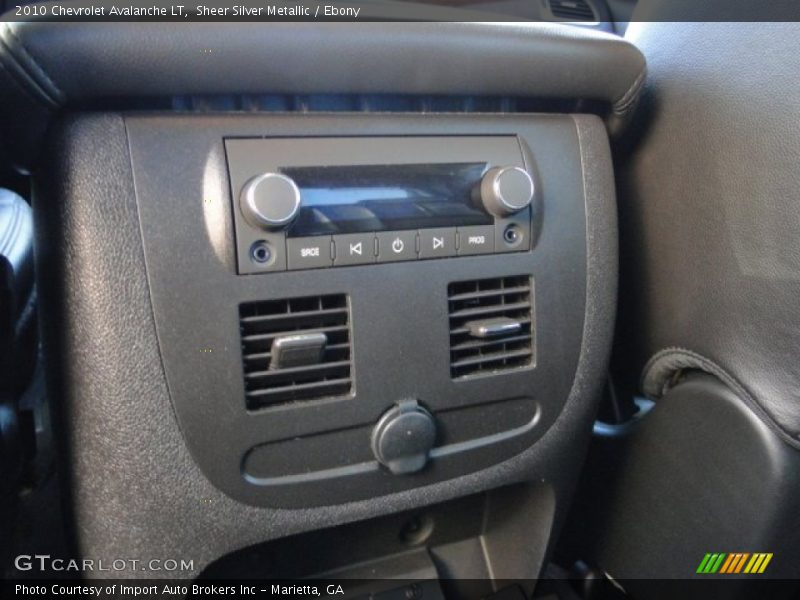 Sheer Silver Metallic / Ebony 2010 Chevrolet Avalanche LT