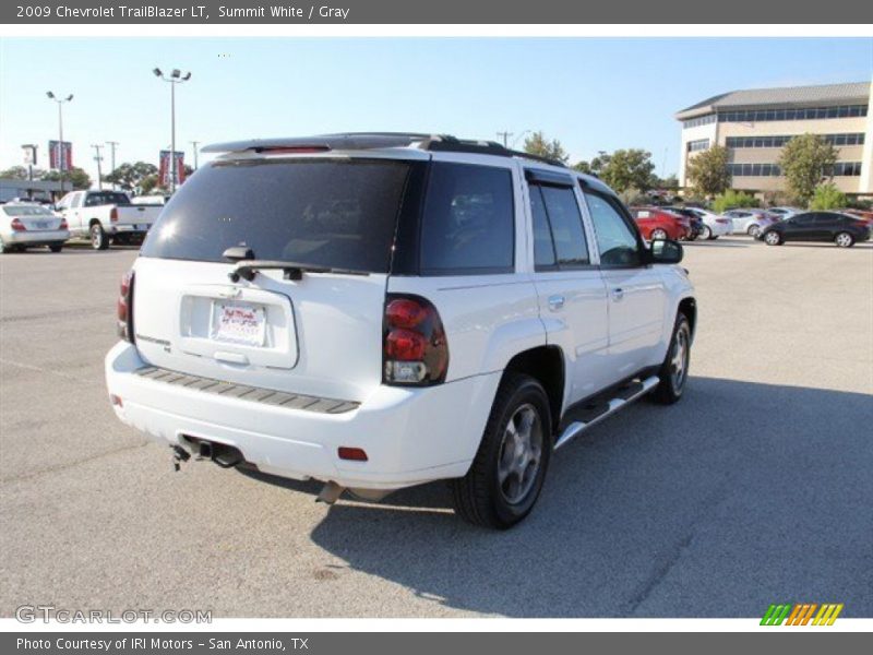 Summit White / Gray 2009 Chevrolet TrailBlazer LT