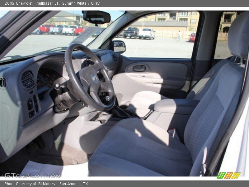 Summit White / Gray 2009 Chevrolet TrailBlazer LT