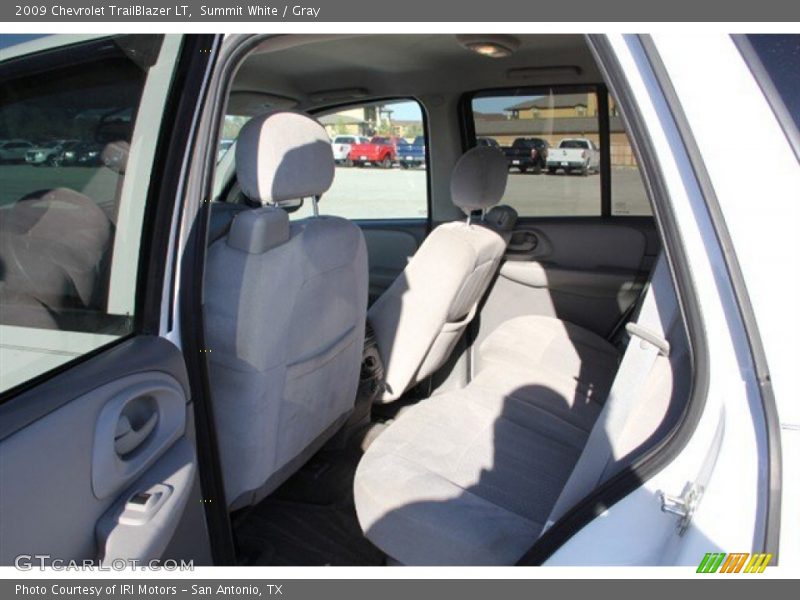 Summit White / Gray 2009 Chevrolet TrailBlazer LT
