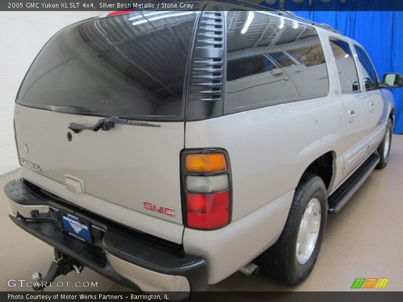 Silver Birch Metallic / Stone Gray 2005 GMC Yukon XL SLT 4x4