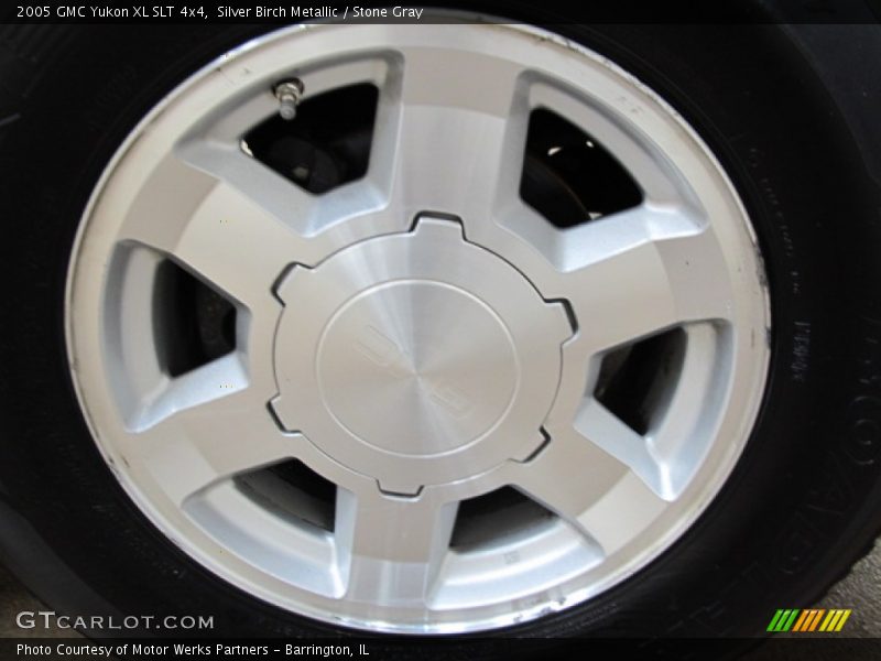 Silver Birch Metallic / Stone Gray 2005 GMC Yukon XL SLT 4x4