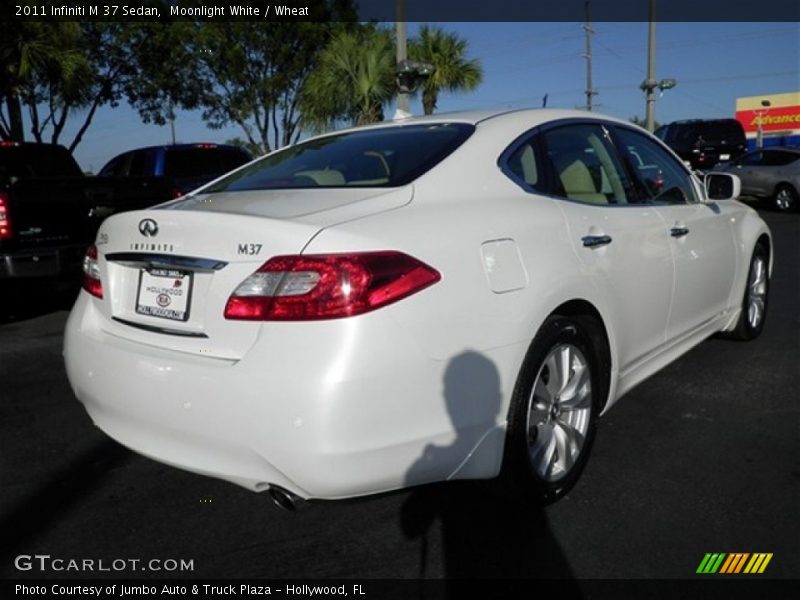 Moonlight White / Wheat 2011 Infiniti M 37 Sedan