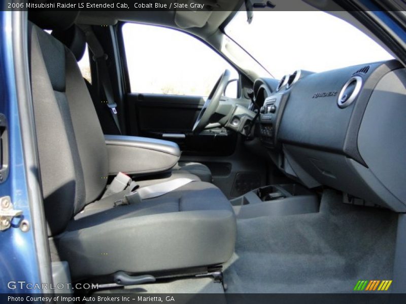 Cobalt Blue / Slate Gray 2006 Mitsubishi Raider LS Extended Cab