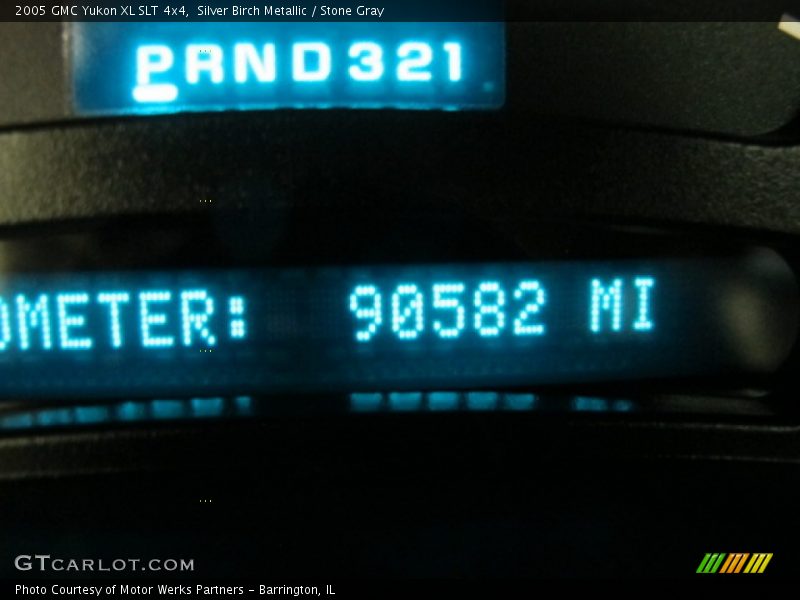 Silver Birch Metallic / Stone Gray 2005 GMC Yukon XL SLT 4x4