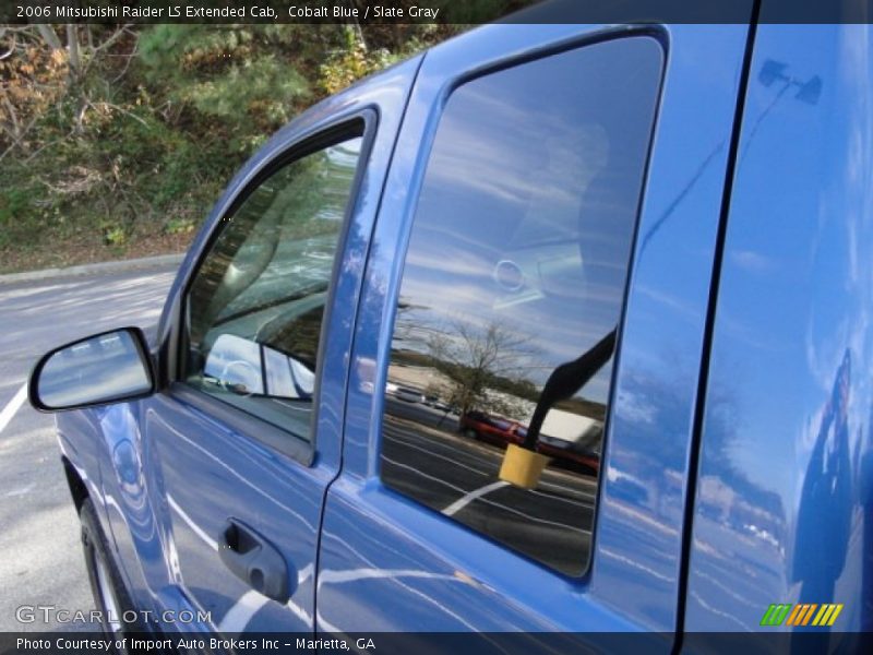 Cobalt Blue / Slate Gray 2006 Mitsubishi Raider LS Extended Cab