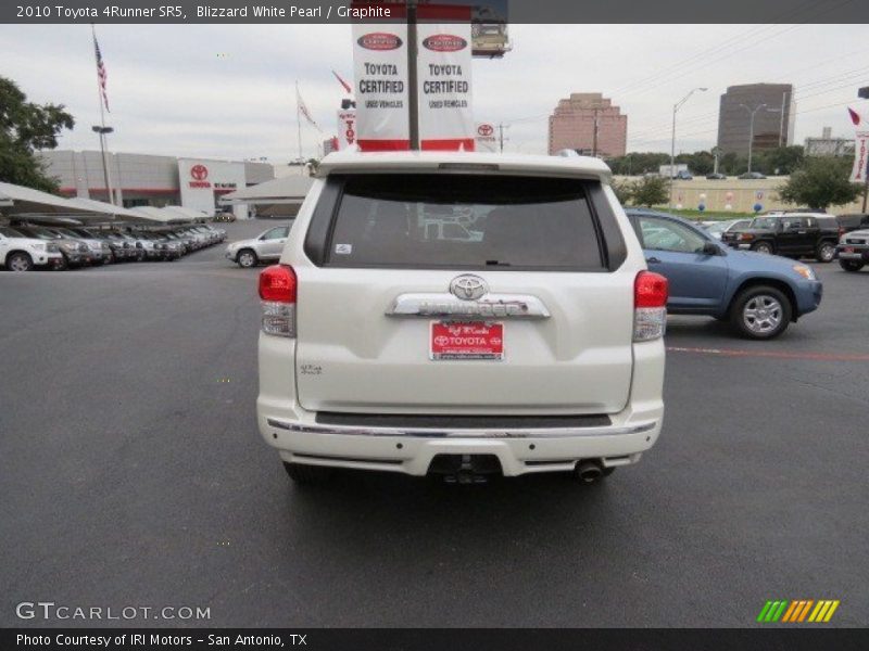 Blizzard White Pearl / Graphite 2010 Toyota 4Runner SR5