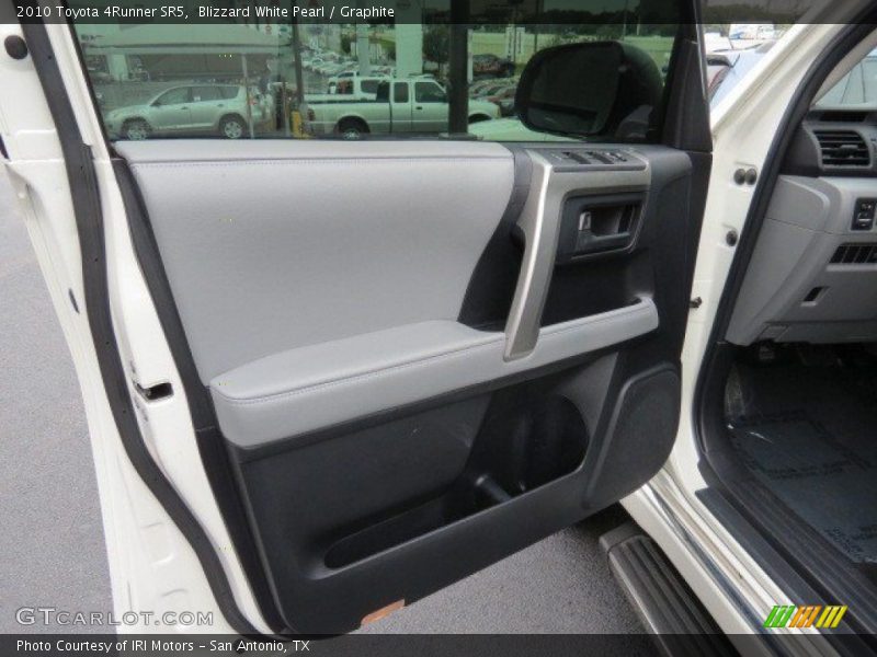 Blizzard White Pearl / Graphite 2010 Toyota 4Runner SR5
