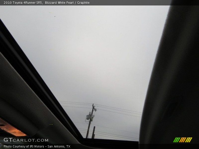 Blizzard White Pearl / Graphite 2010 Toyota 4Runner SR5