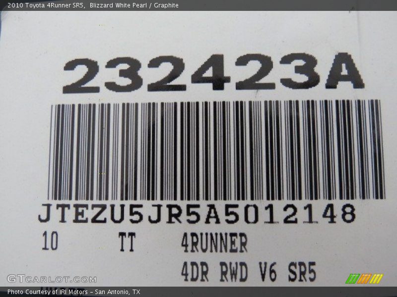 Blizzard White Pearl / Graphite 2010 Toyota 4Runner SR5