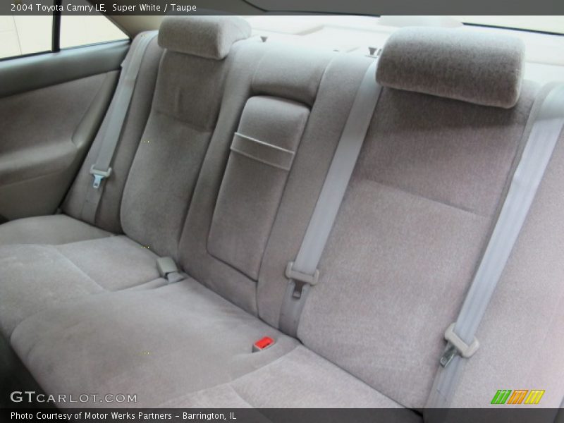 Super White / Taupe 2004 Toyota Camry LE